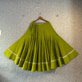 color parrot green