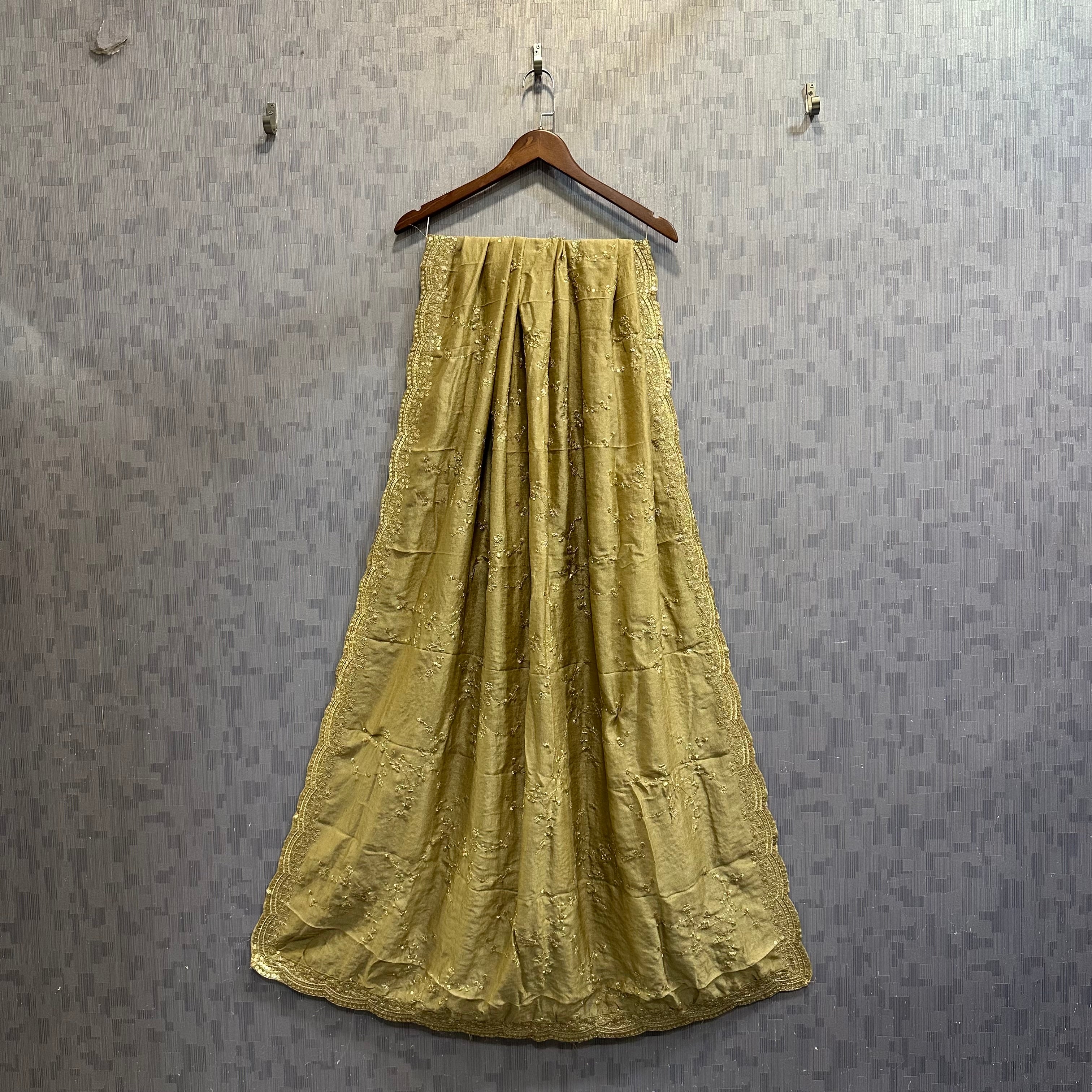 Volvo Jaal Dupatta