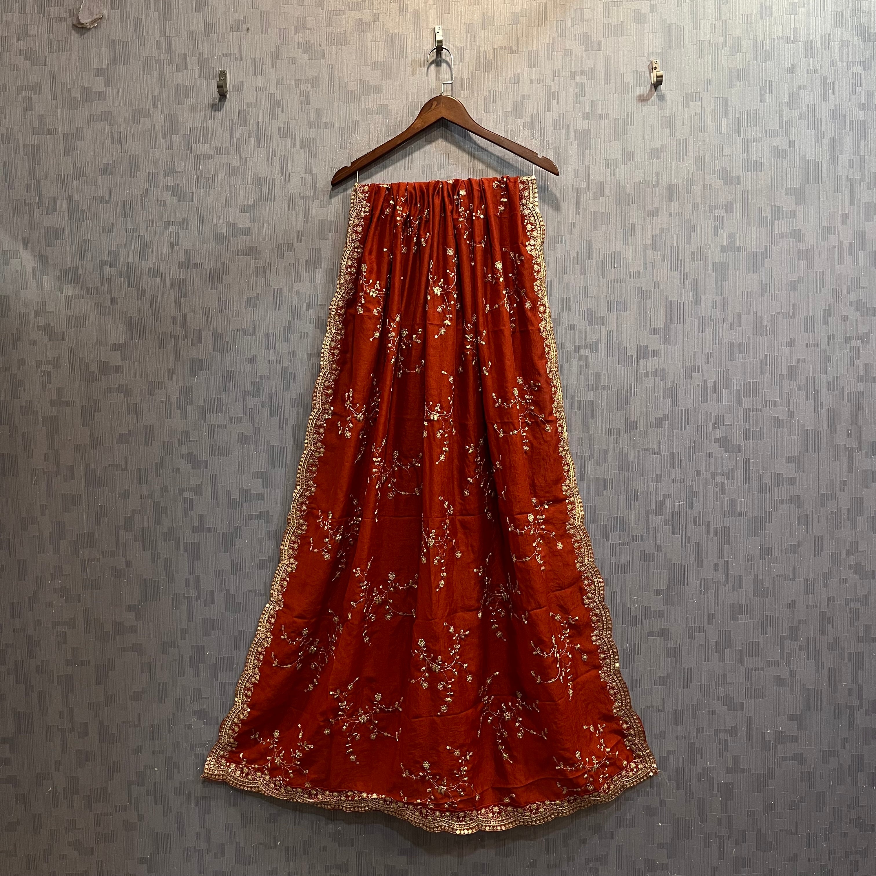 Volvo Jaal Dupatta