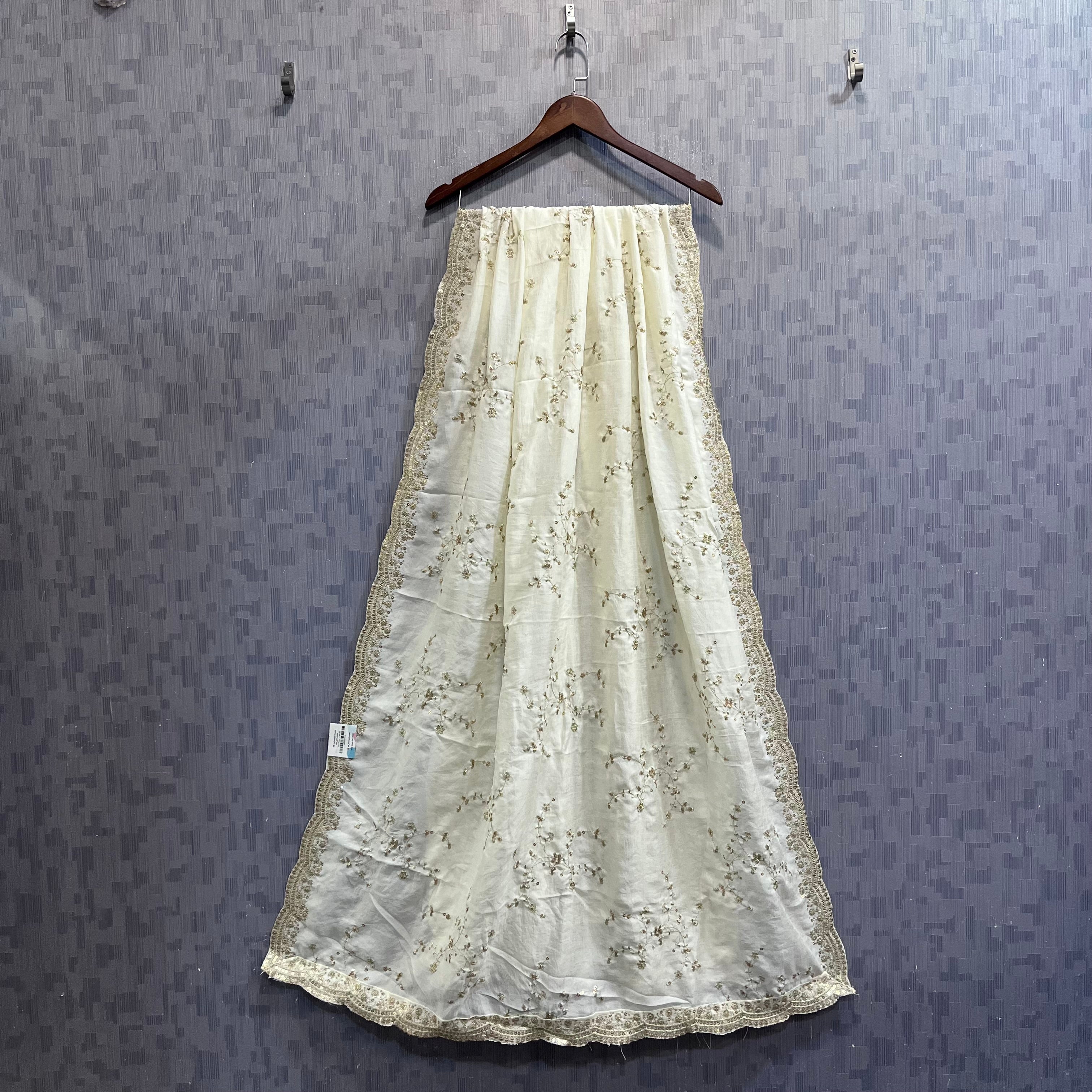 Volvo Jaal Dupatta