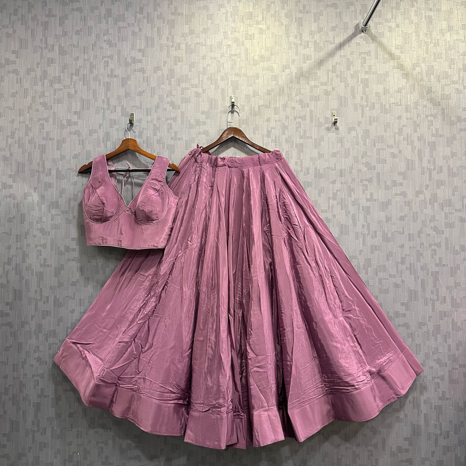 color onion pink