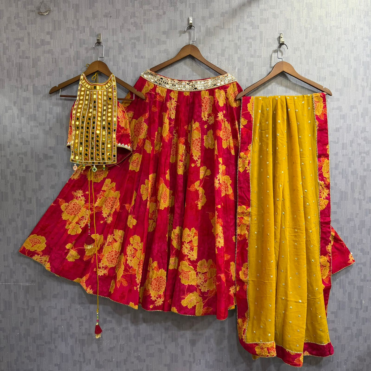 FLORAL PRINT LEHENGA CHOLI
