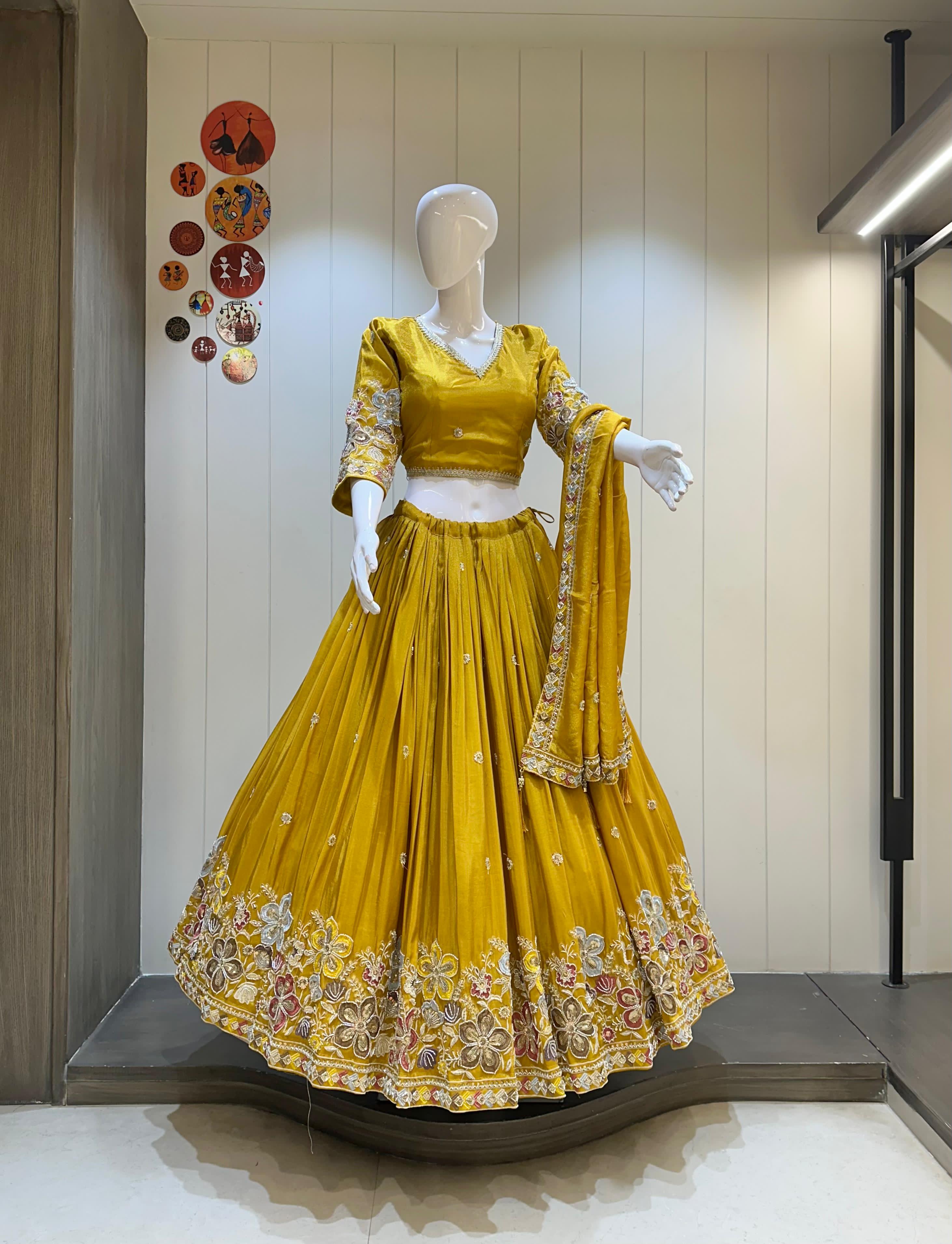 Tissue suryamukhi chaniya choli pair