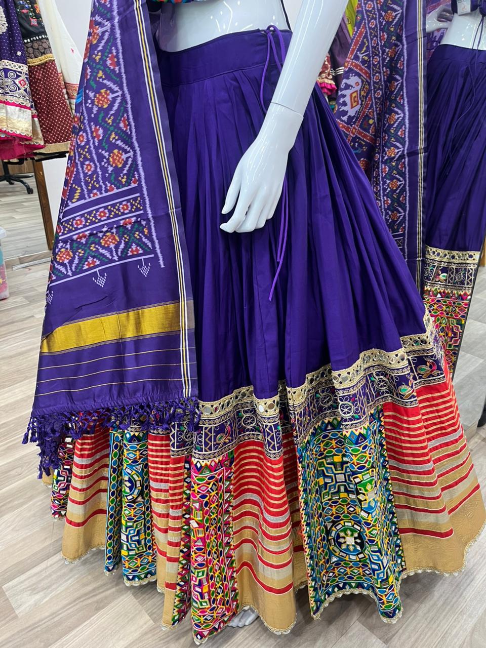 Ruhi Purple pair
