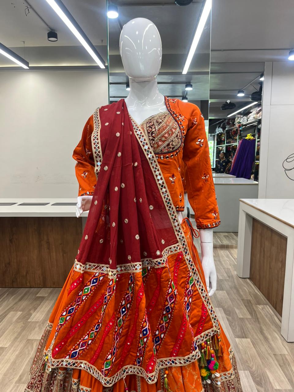 Dolly Chaniya Choli