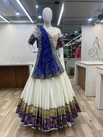Aadhya chaniya choli