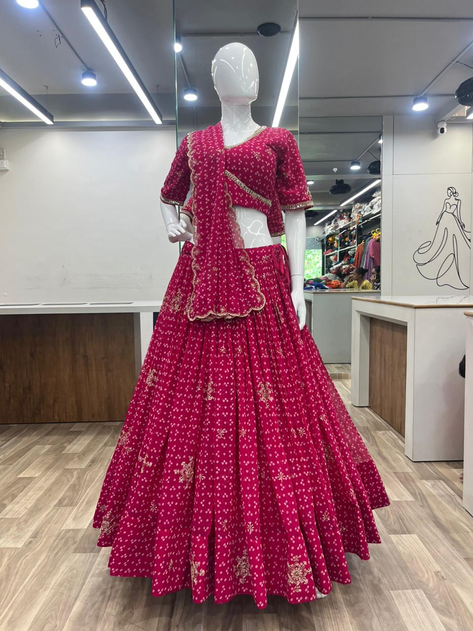 Aarvi Bandhani