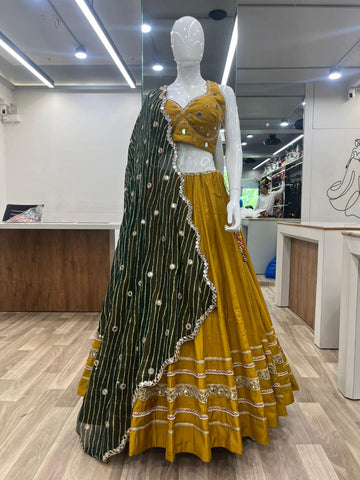 Mahi Mirror Chaniya choli