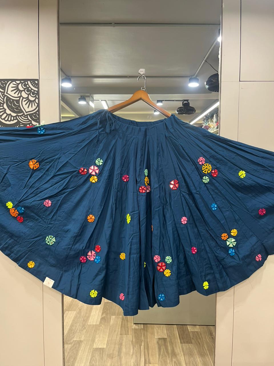Samosa Mirror Chaniya
