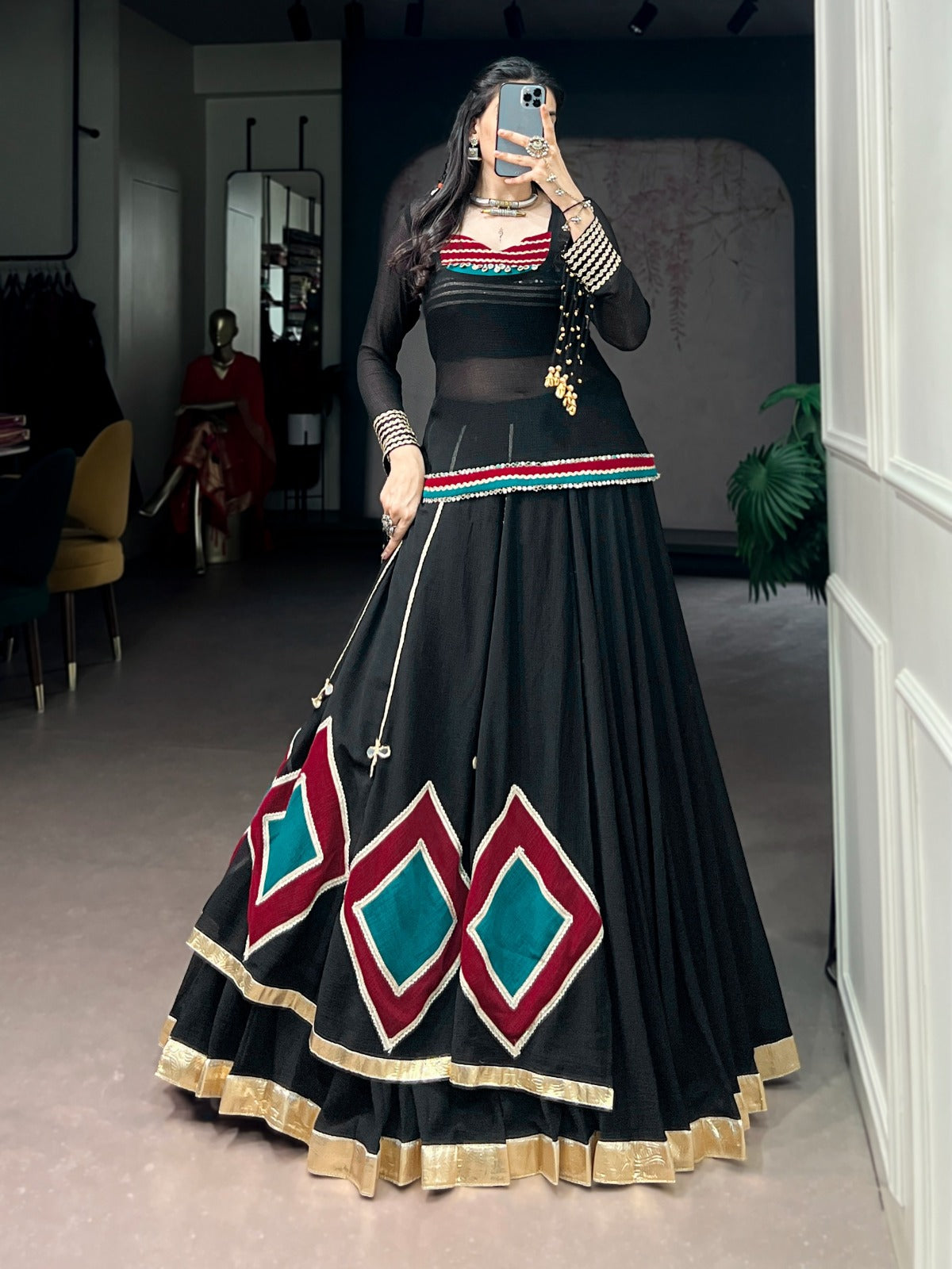 Black Koti Set
