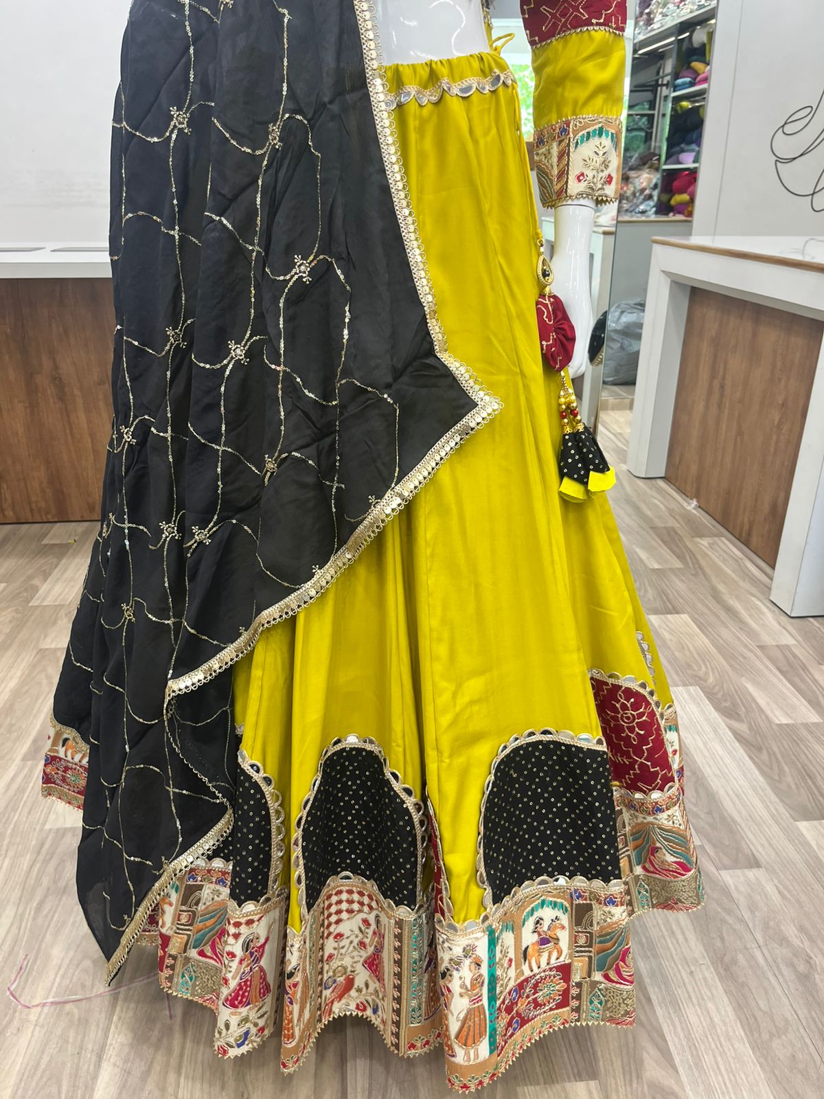 Maheshwari Chaniya Choli