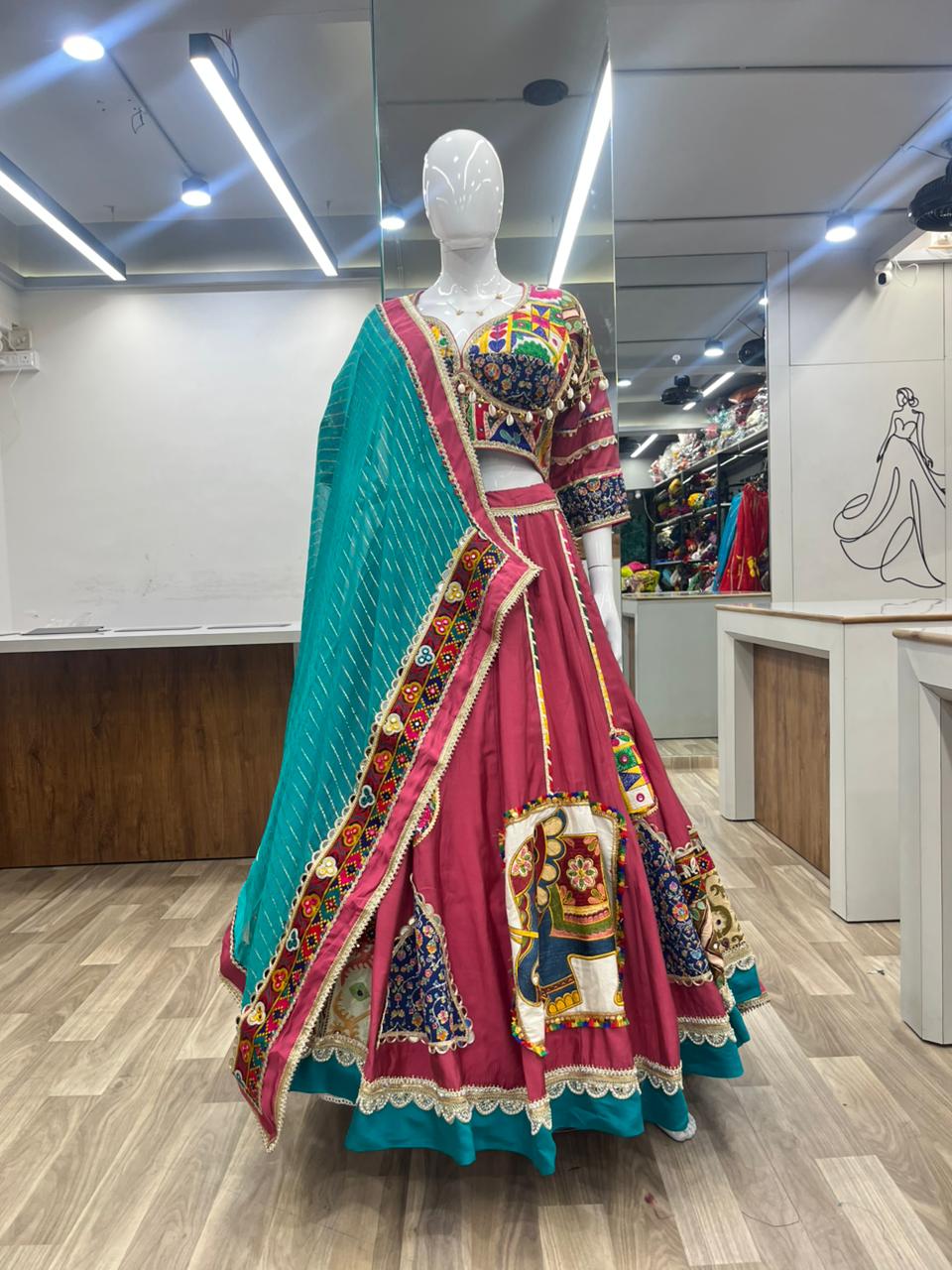 Gamthi Hathi Chaniya choli