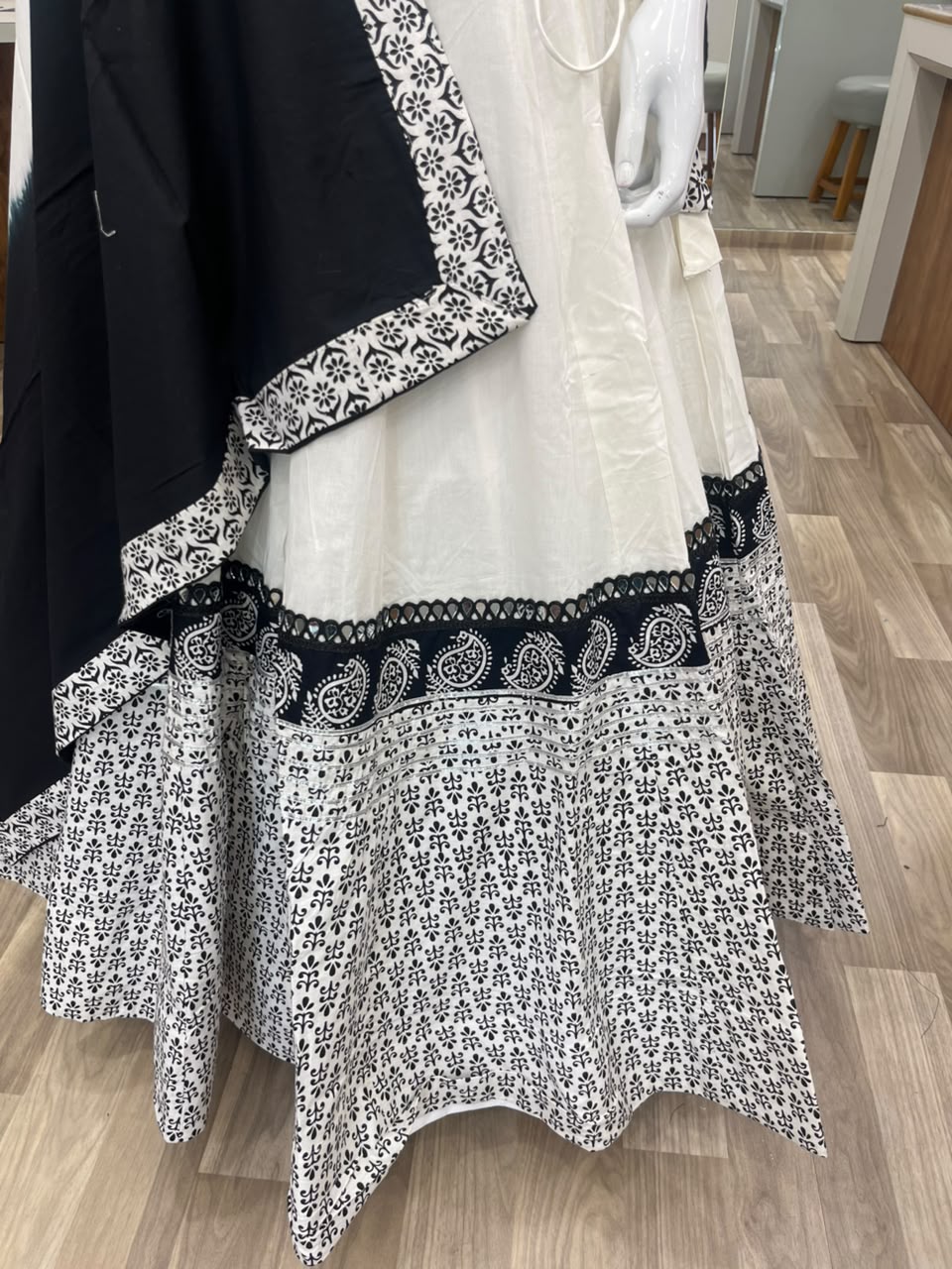 Block Wight Cotton Chaniya Choli