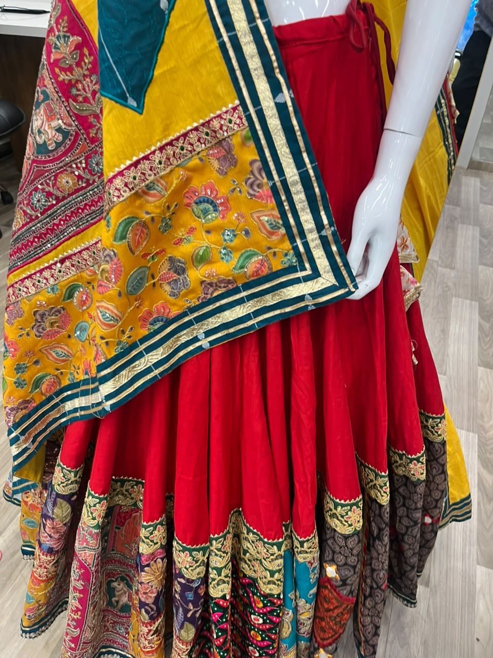 Damini Chaniya Choli