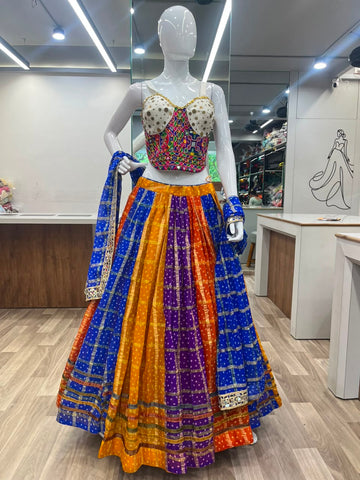 Roshni Chaniya Choli