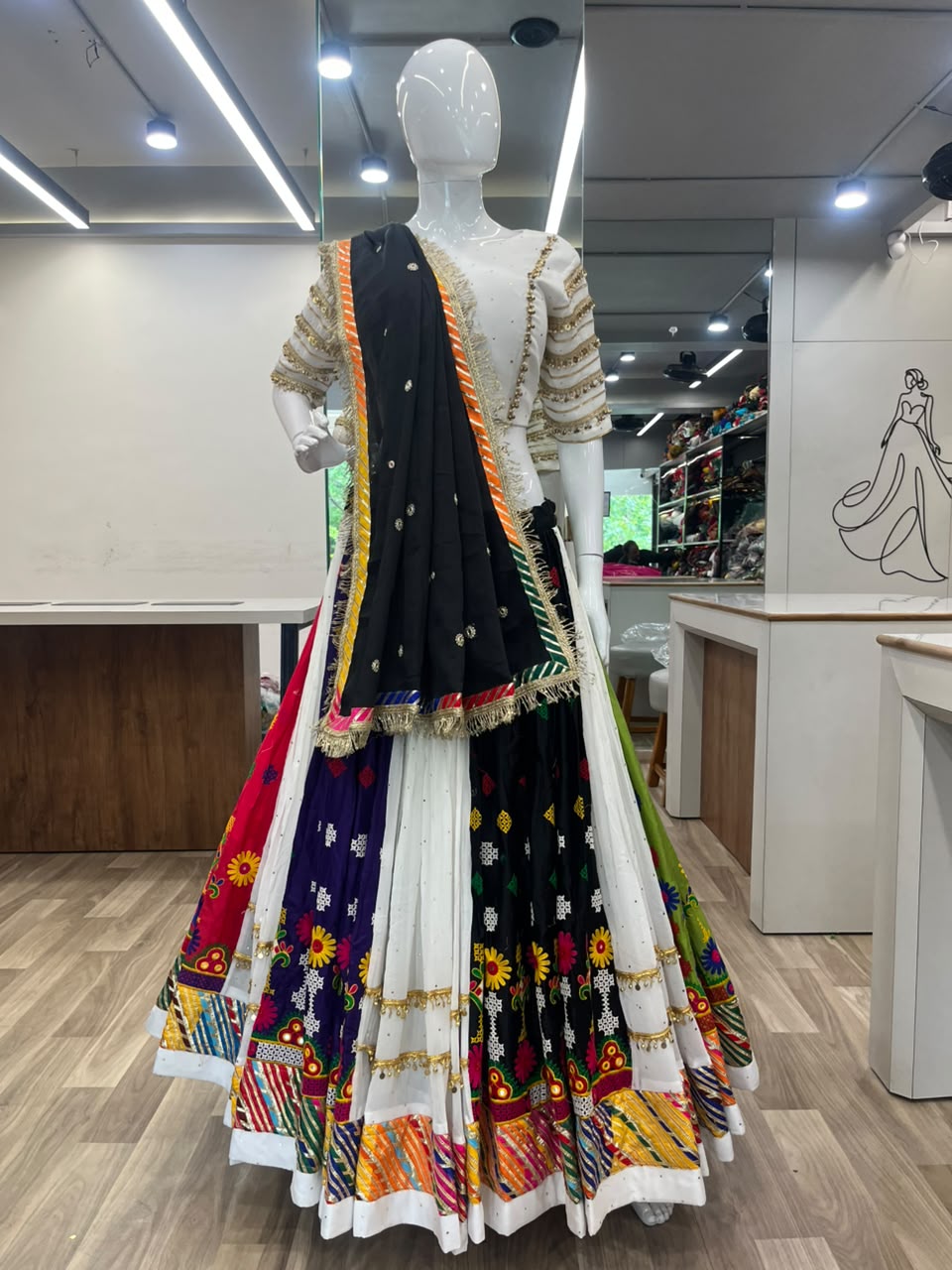 Janvi Pair Chaniya Choli