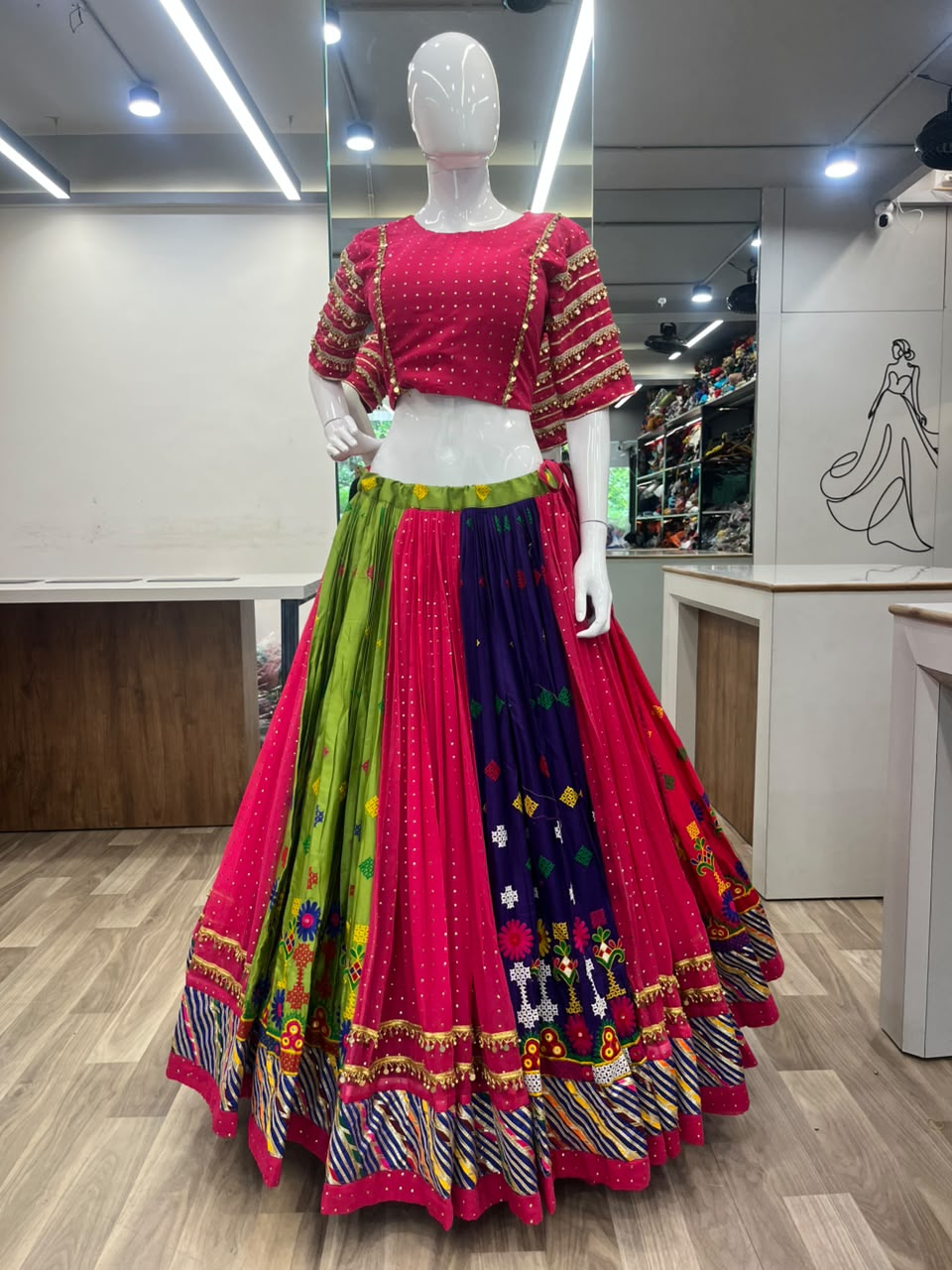 Janvi Pair Chaniya Choli
