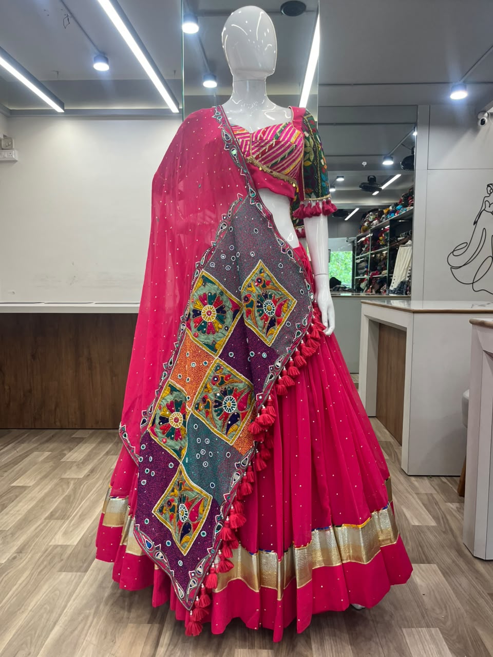Mukesh work Chaniya Choli