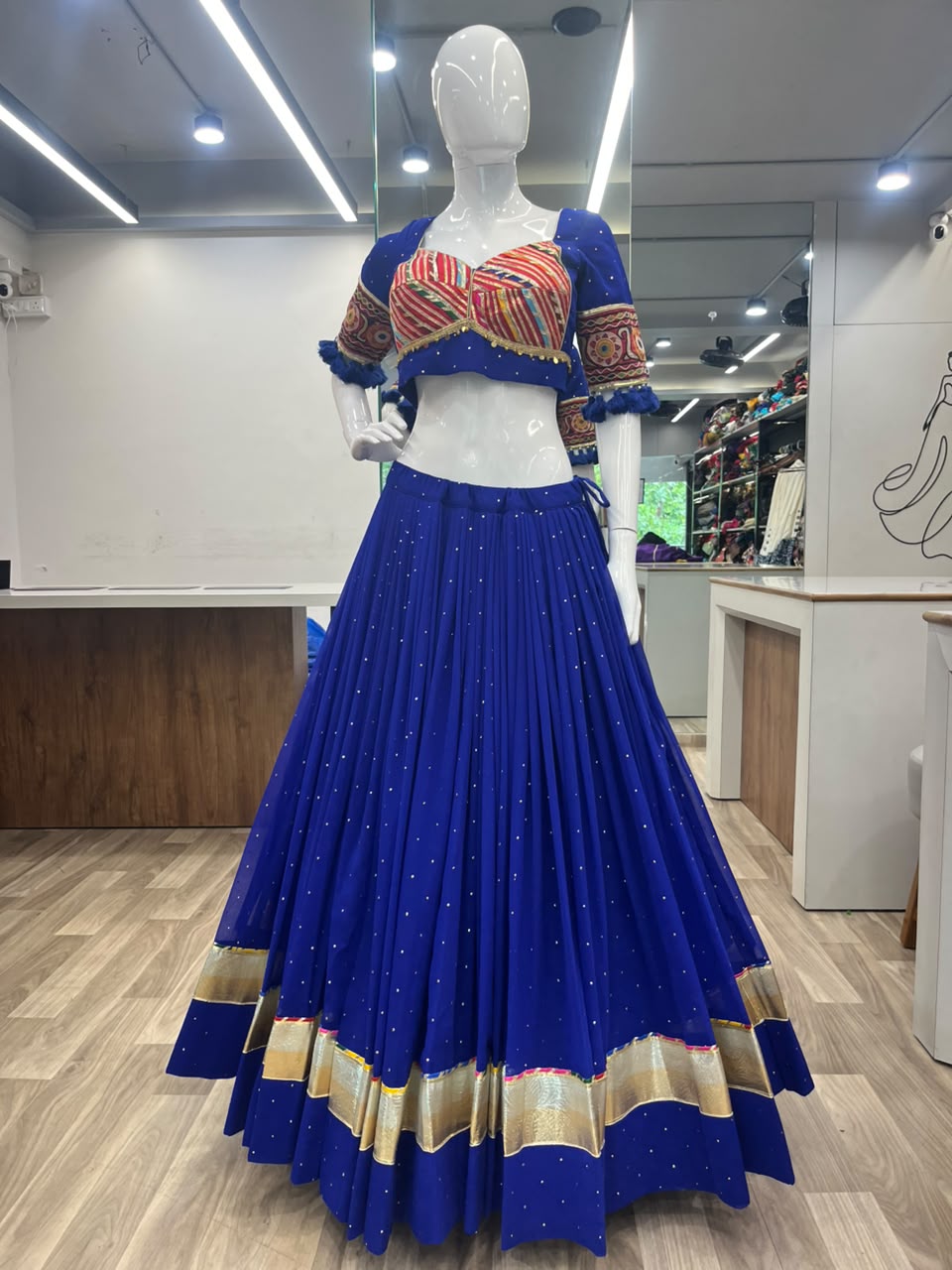 Mukesh work Chaniya Choli