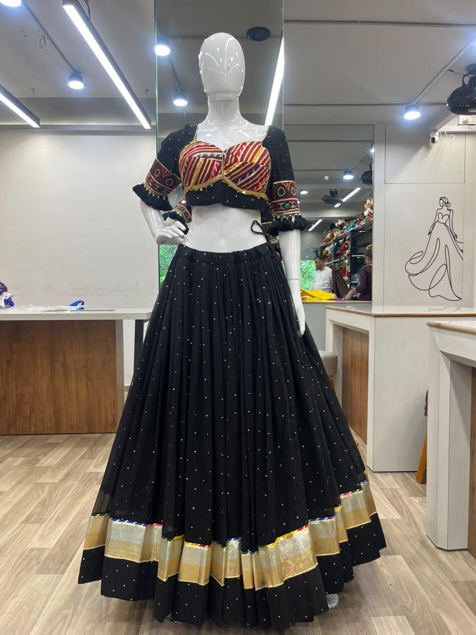 Mukesh work Chaniya Choli