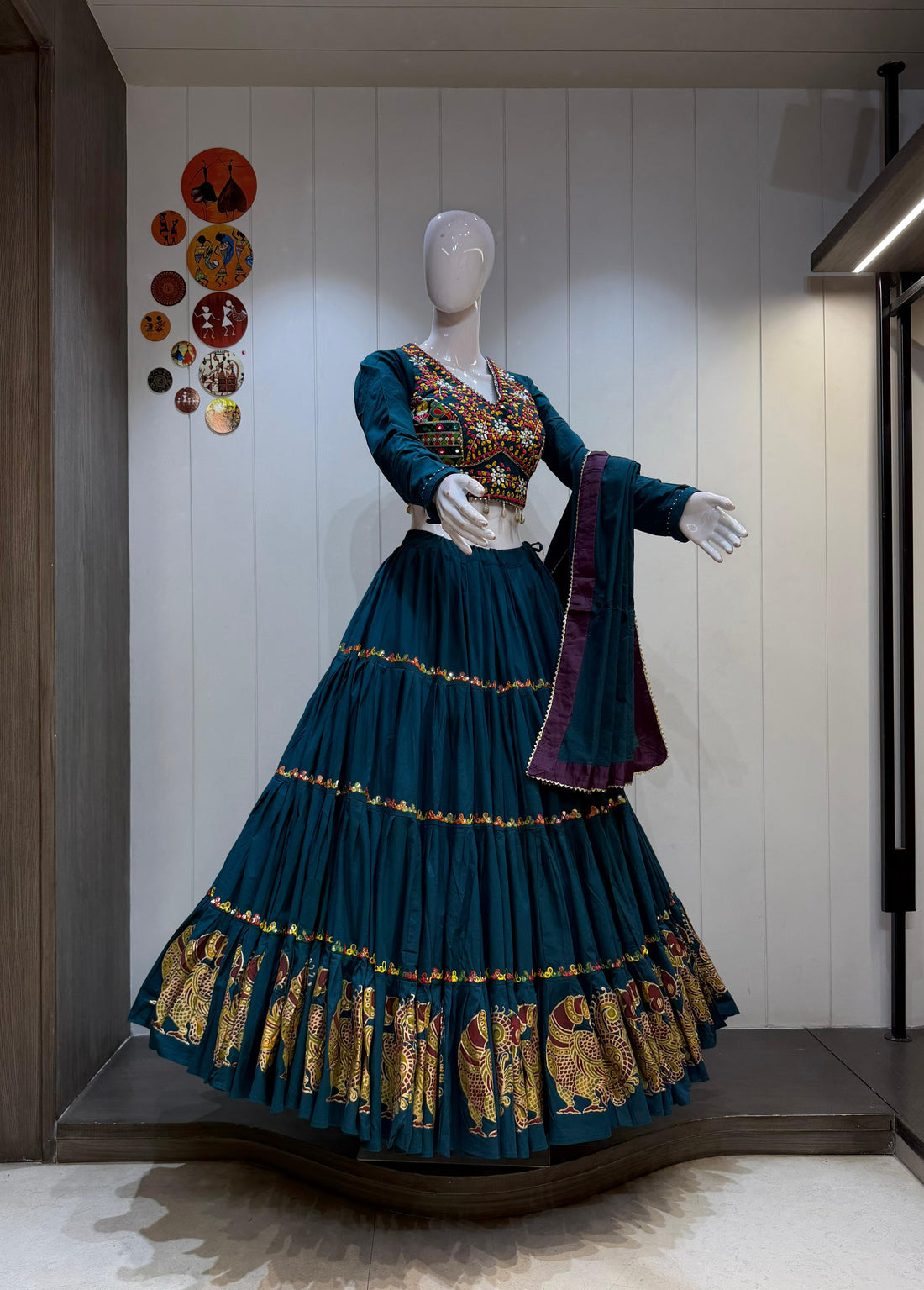 Pankhudi Chaniya Choli
