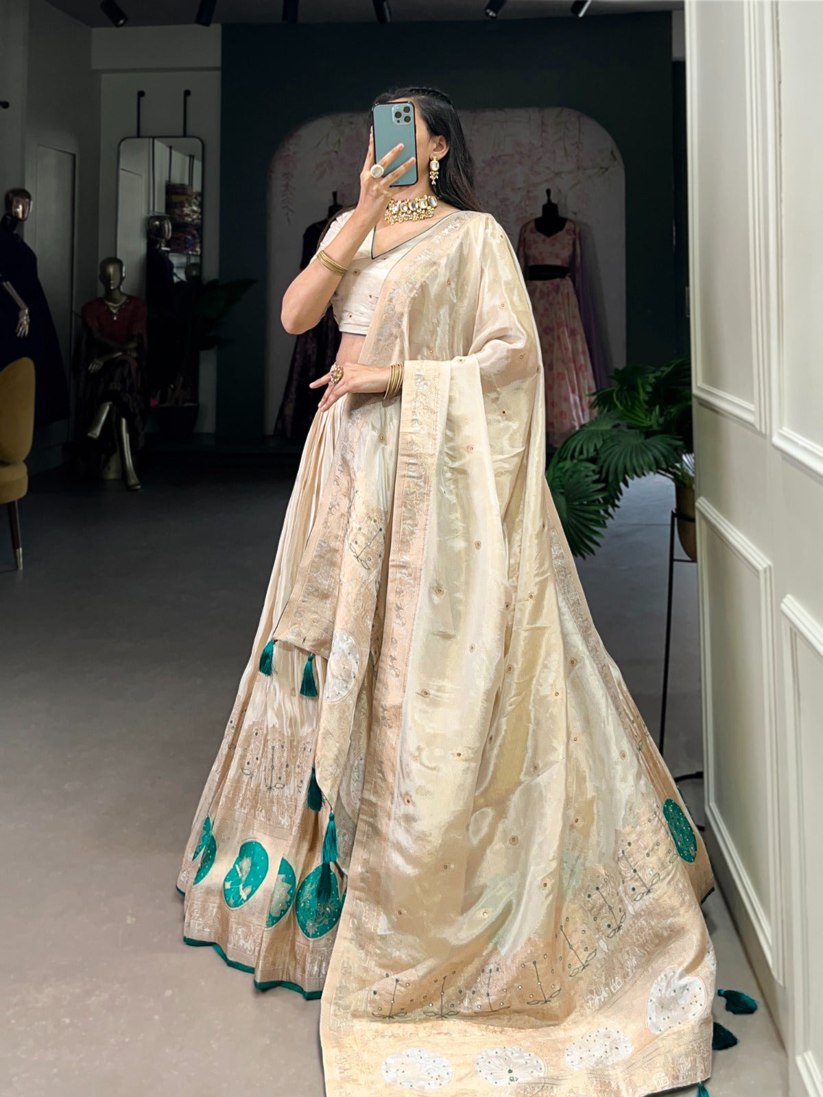 Shimmer 3 pc Lehenga choli set