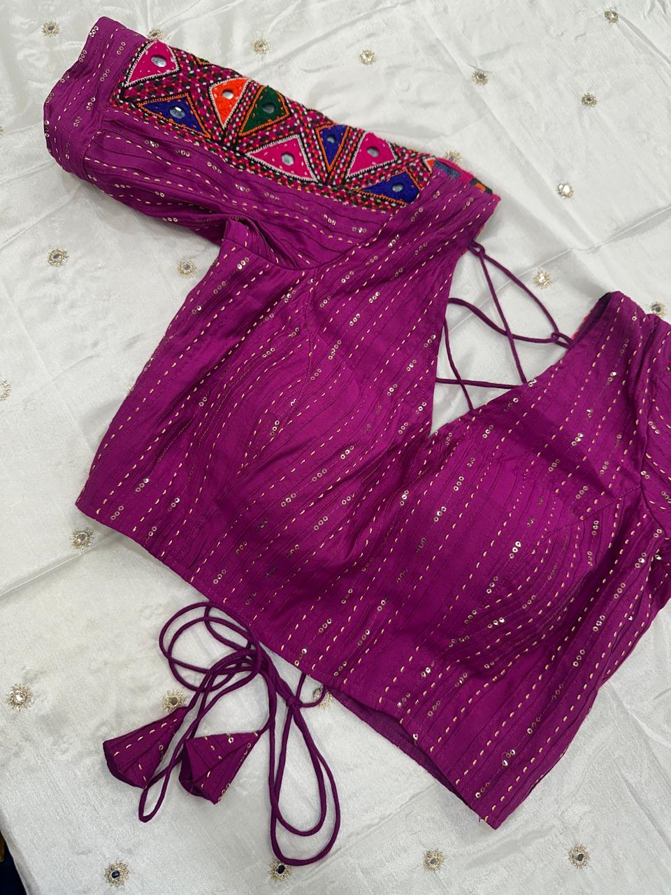 Gamthi sleeves Blouse