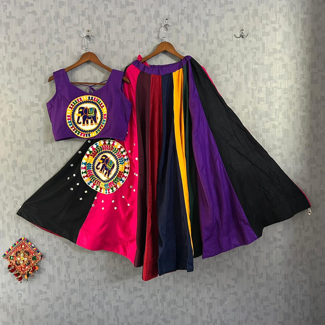 Hathi patch in two piece design